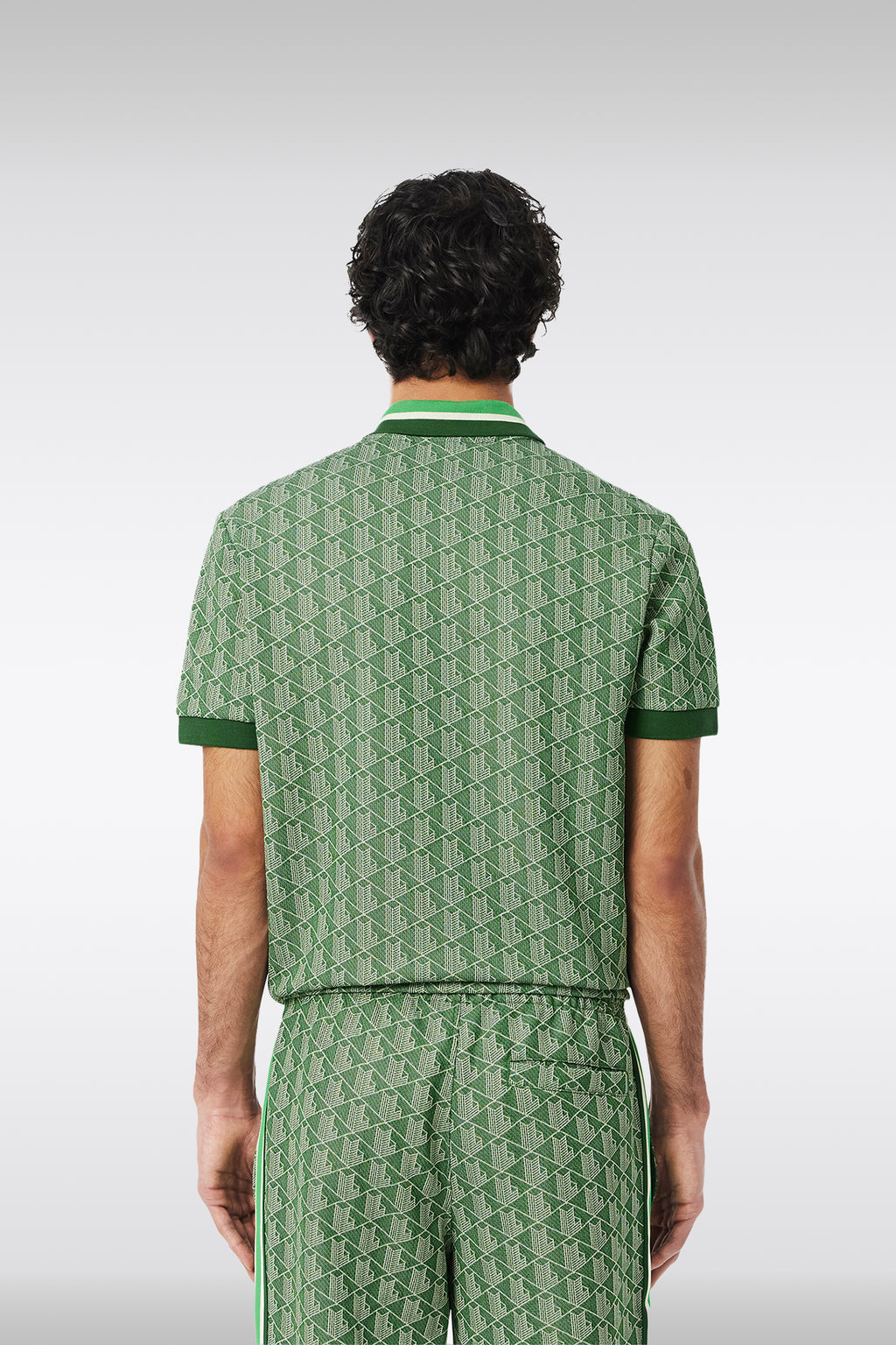 alt-image__Polo-con-motivo-jacquard-monogram-verde-e-bianco-con-maniche-corte