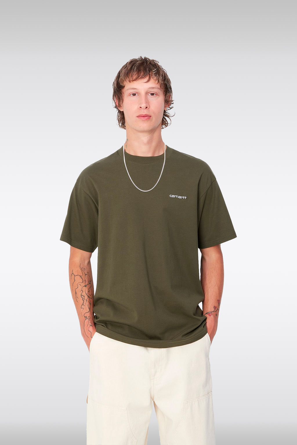 alt-image__T-shirt-in-cotone-verde-militare-con-logo-ricamato-al-petto---S/S-Script-Embroidery-T-Shirt