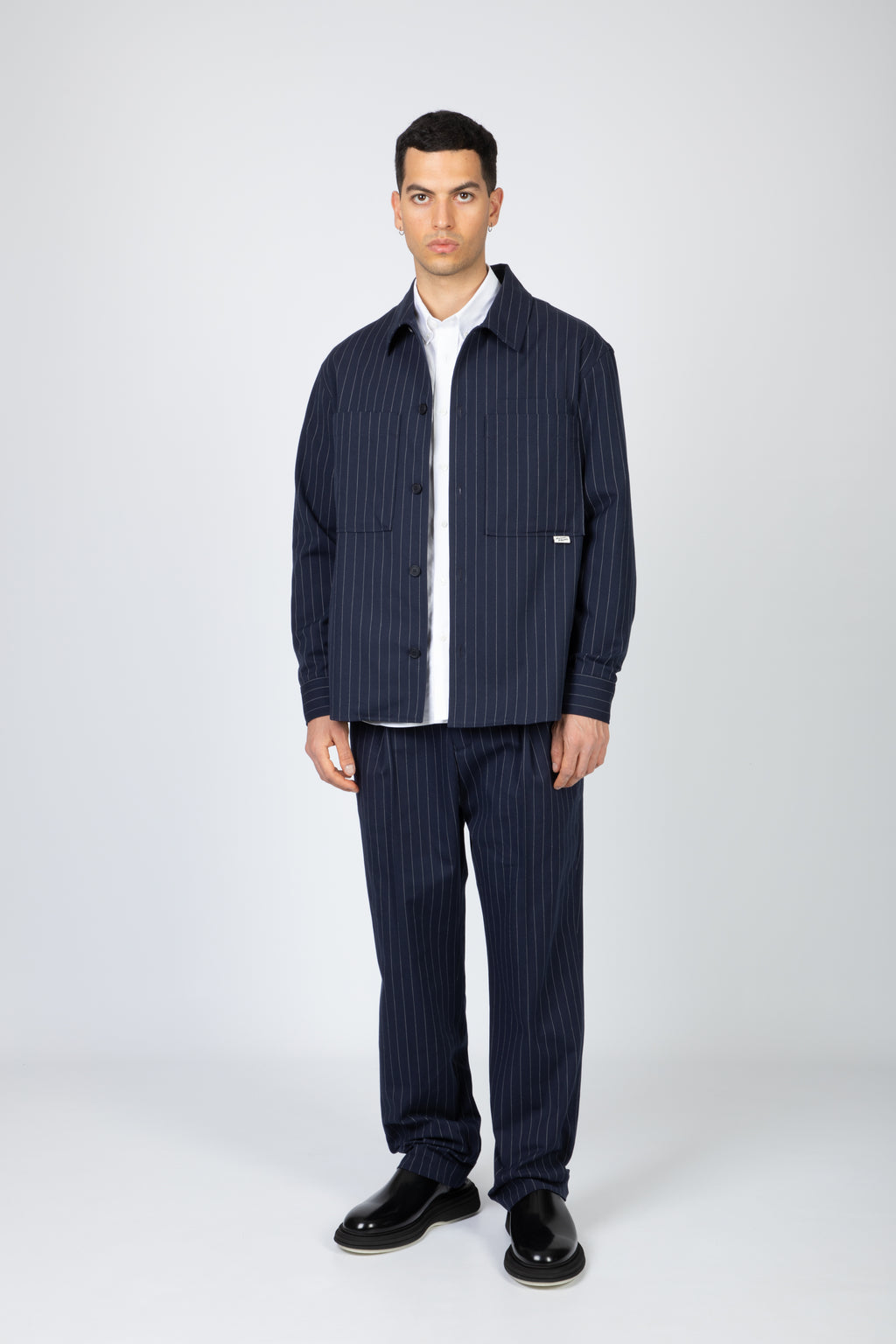 alt-image__Navy-blue-pinstriped-pleated-pants---Tailored-Pleated-Pants