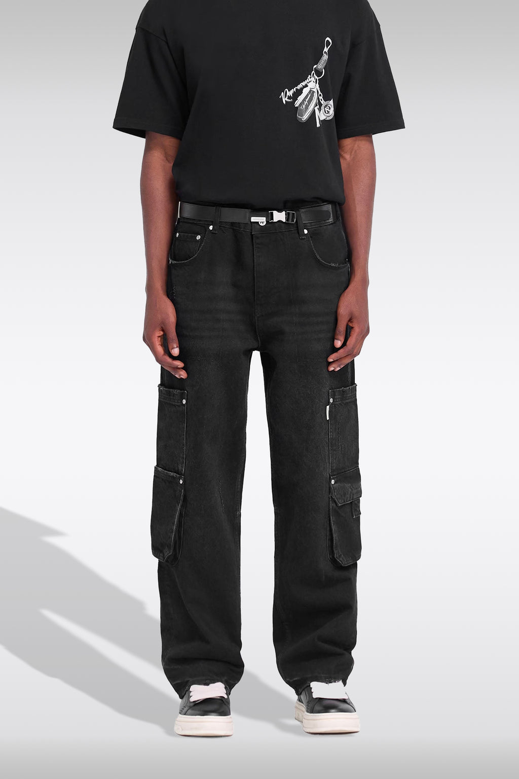 alt-image__Jeans-cargo-in-denim-nero---R3-Workshop-Denim