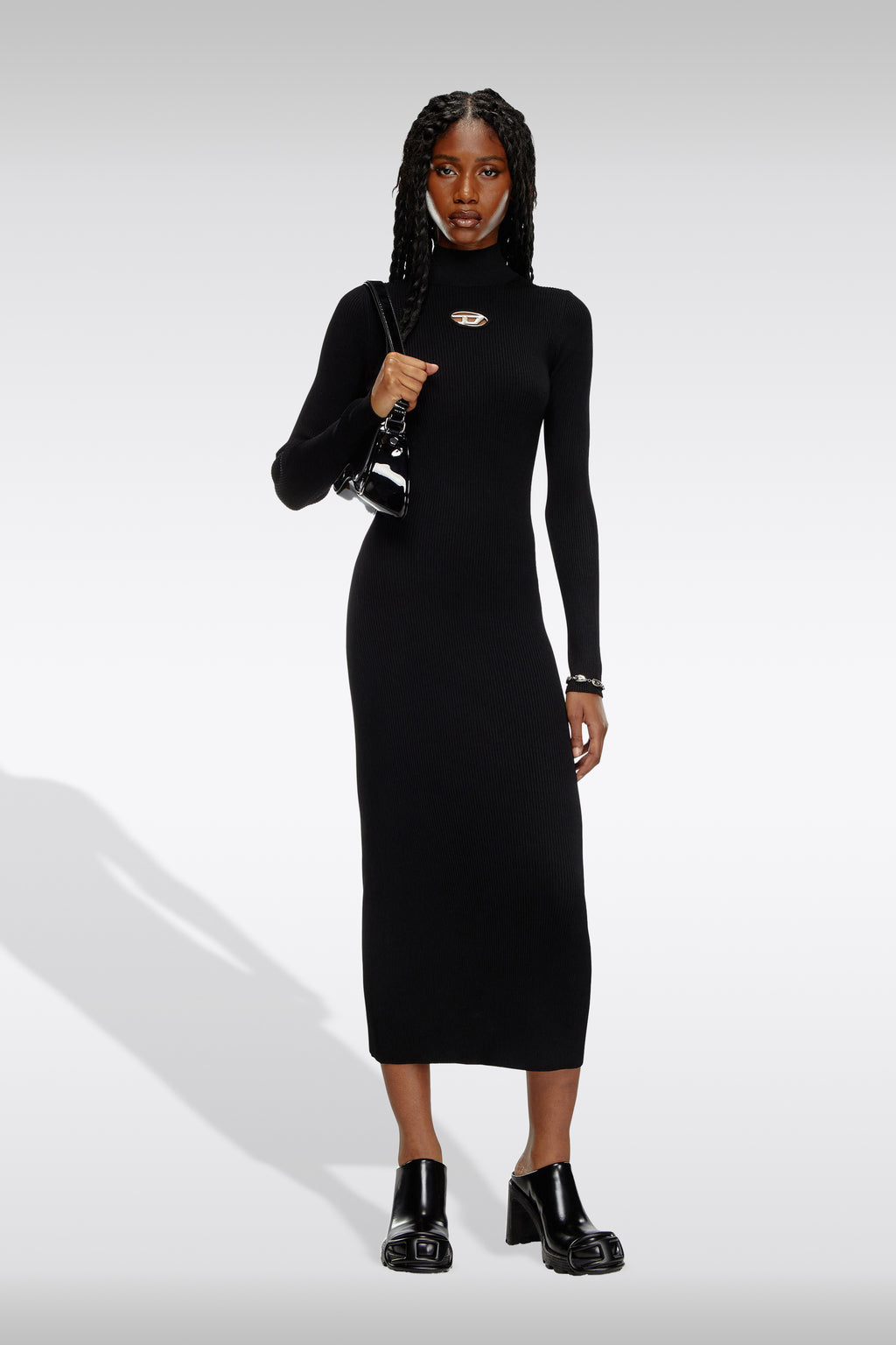 alt-image__Black-rib-knitted-long-dress-with-long-sleeves-and-Oval-D-logo---M-Zary-B