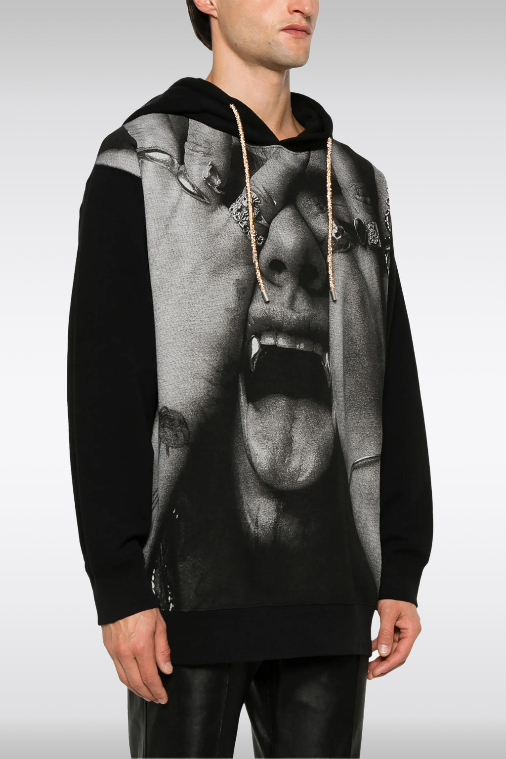 alt-image__DAIKY-HOODIE-Nero