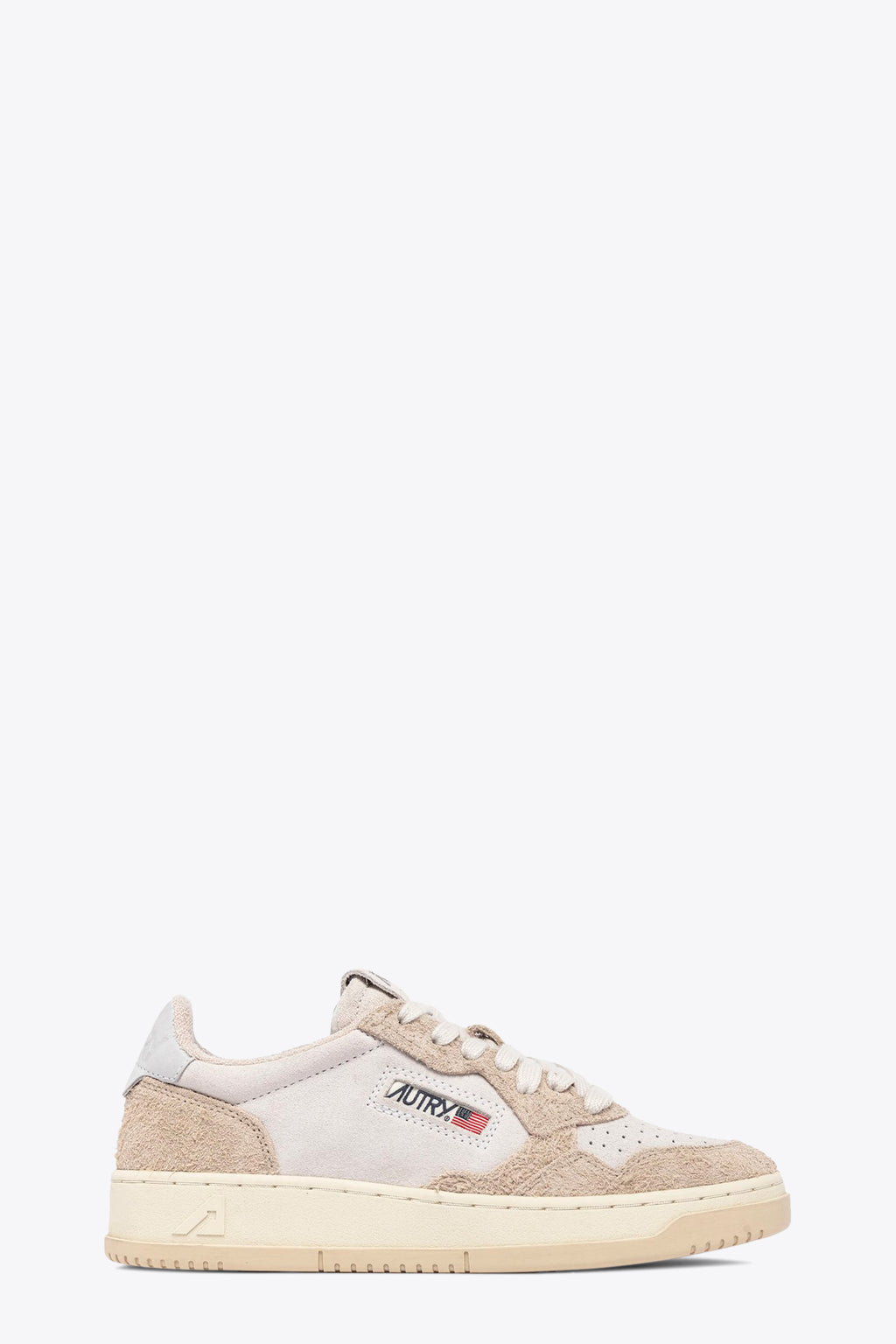 alt-image__Ecru-and-beige-brushed-suede-low-sneaker---Medalist-Low