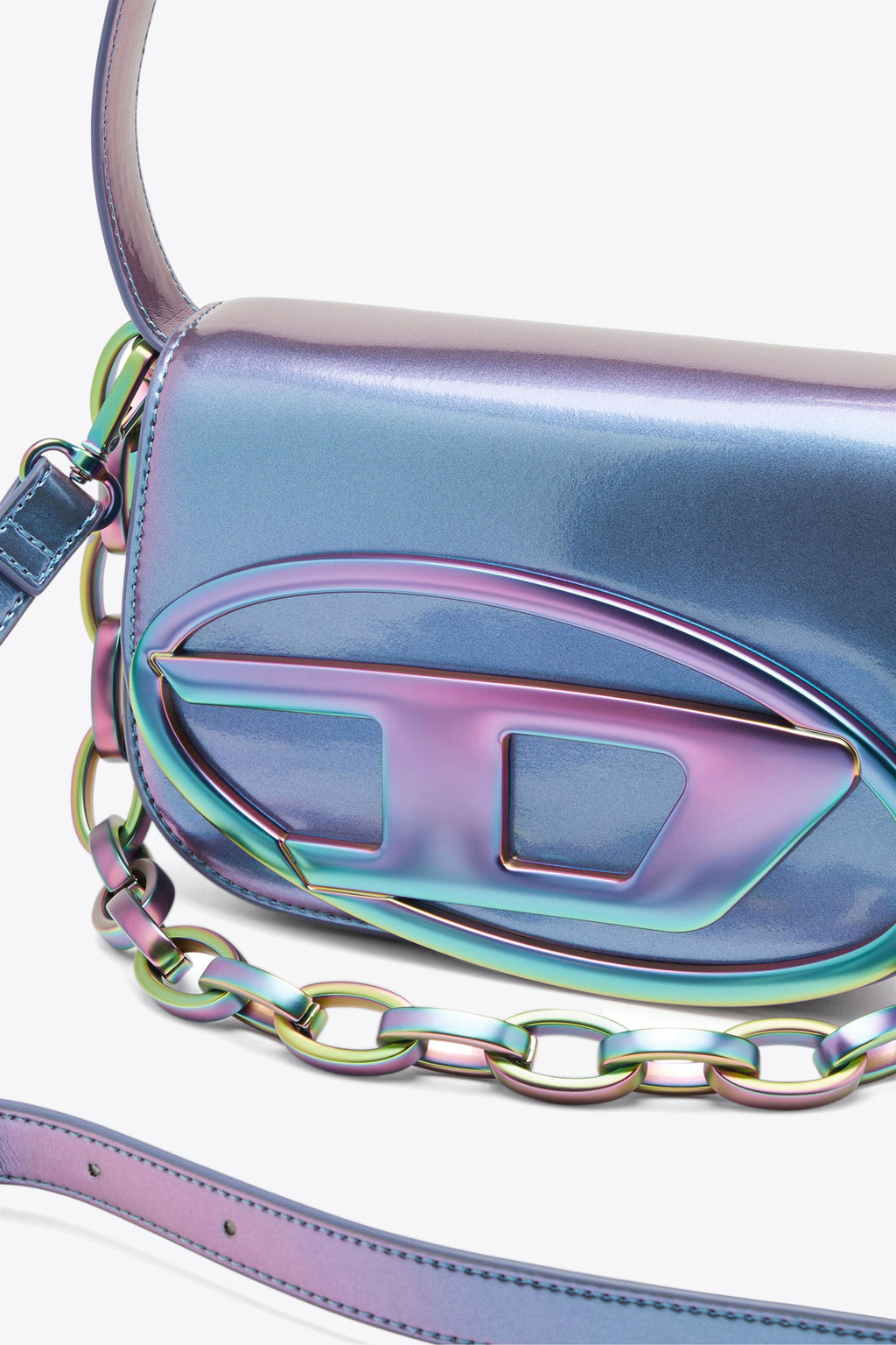 alt-image__Borsa-in-ecopelle-iridescente-blu-con-logo-Oval-D---1-DR-Shoulder-Bag