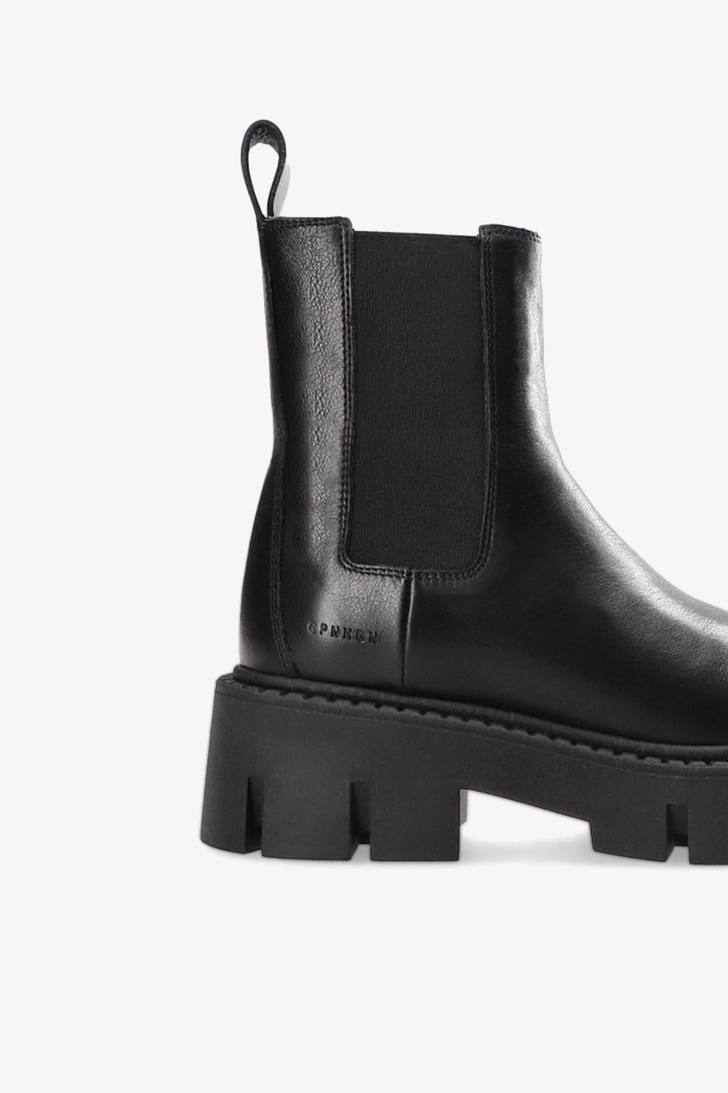 alt-image__Black-leather-chelsea-boots-with-chunky-sole