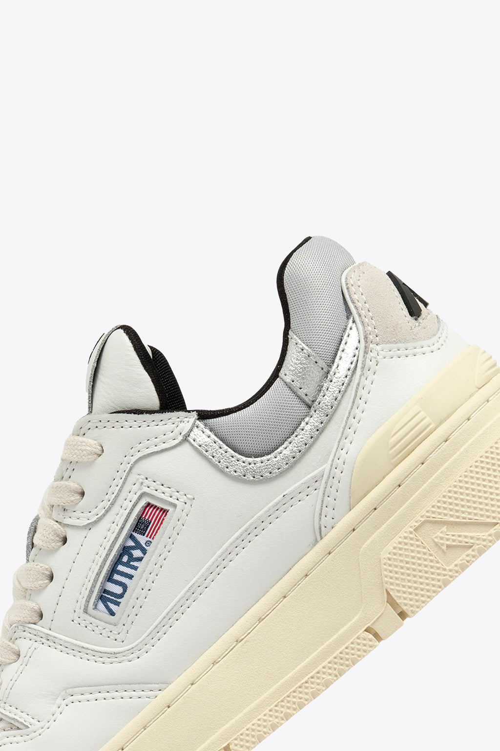 alt-image__White-and-silver-leather-low-skate-sneaker---CLC-low