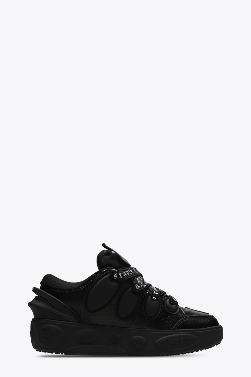 alt-image__Sneaker-bassa-in-pelle-e-vernice-nera---LaFrancé-Chrome