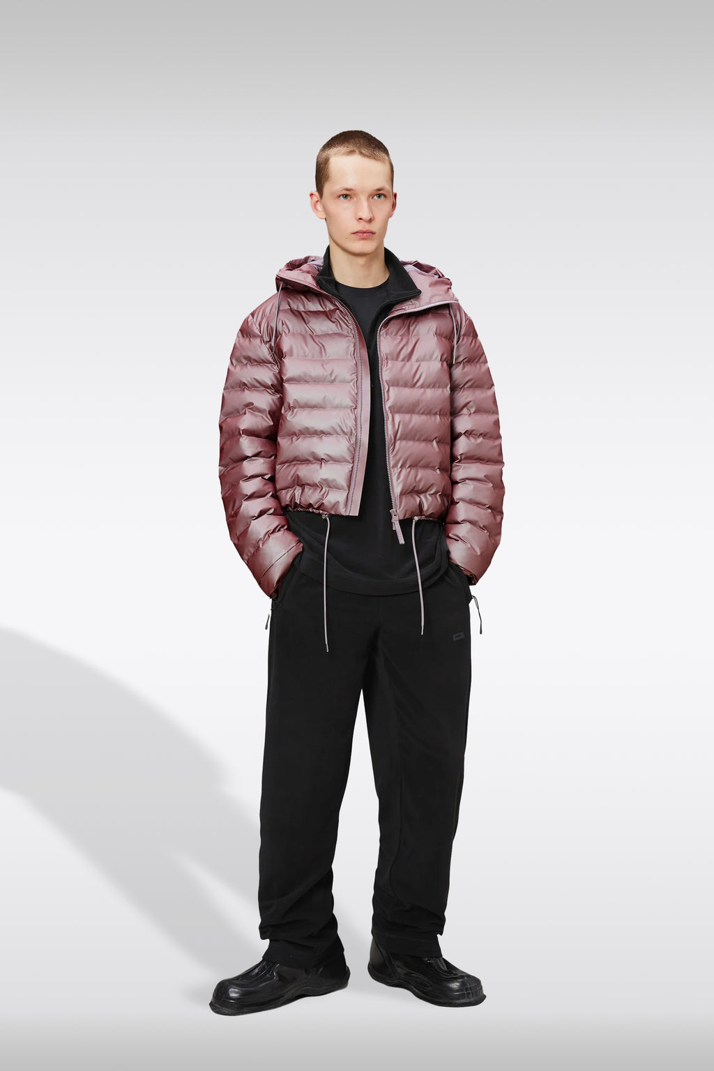 alt-image__Piumino-in-pvc-impermeabile-rosa-con-cappuccio---Lohja-Short-Puffer-Jacket