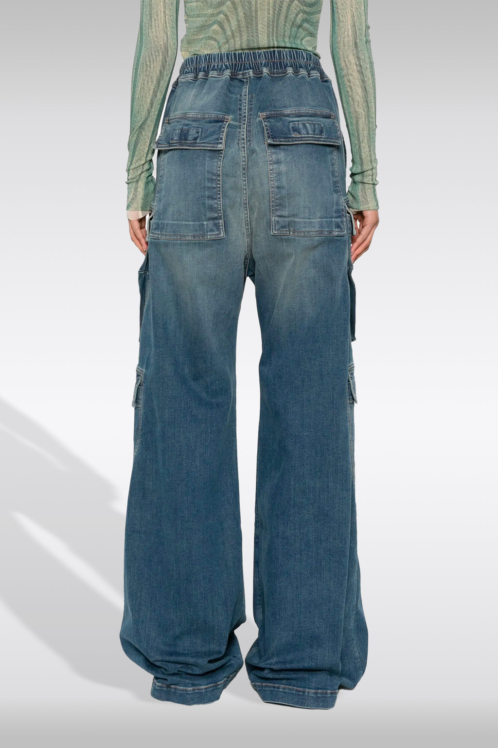 alt-image__Pantalone-cargo-in-denim-blu-sabbiato-con-elastico-in-vita---Double-Cargo-Jumbo-Belas