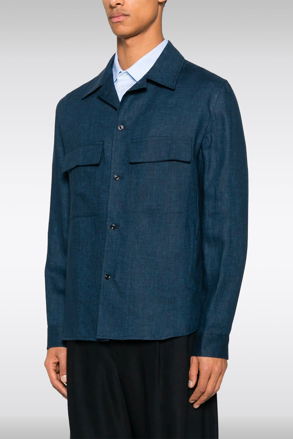 alt-image__Giacca-in-lino-blu-navy-con-collo-aperto---John