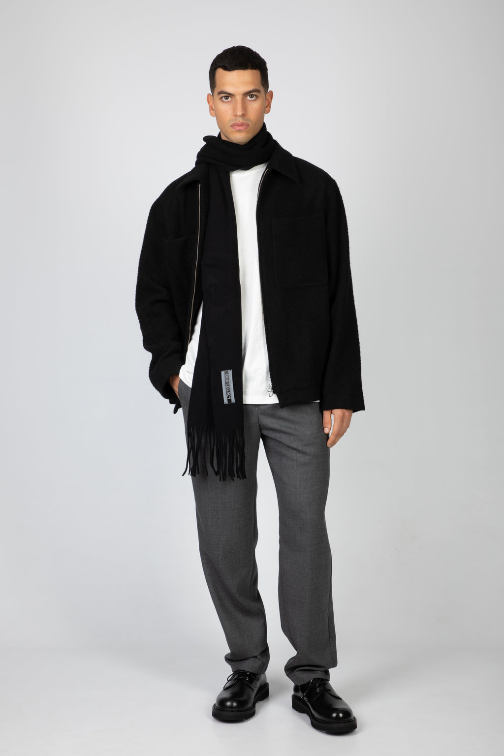 alt-image__Black-wool-jacket-with-front-zip