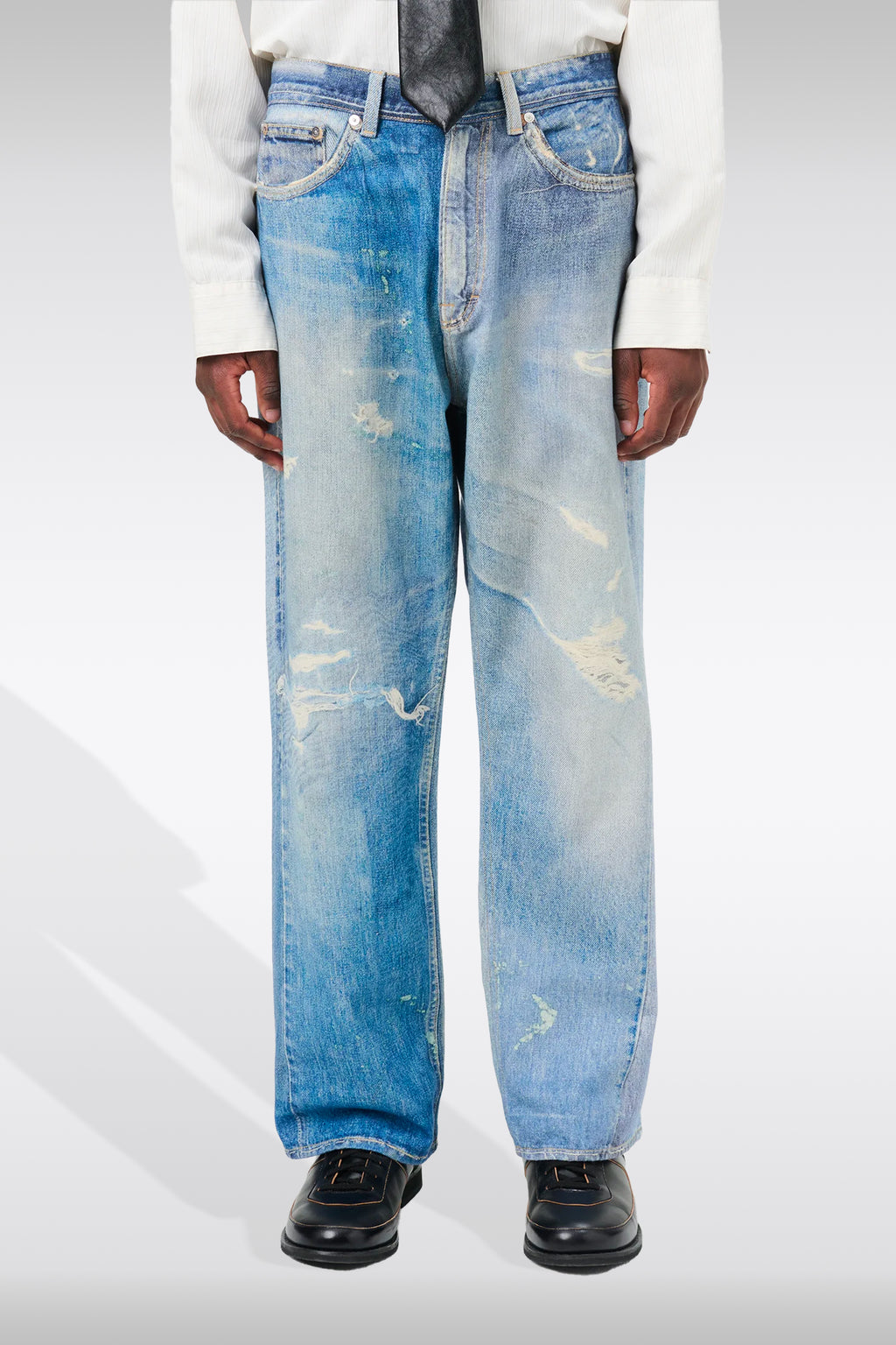 alt-image__Jeans-blu-chiaro-con-stampa-digitale---Third-cut