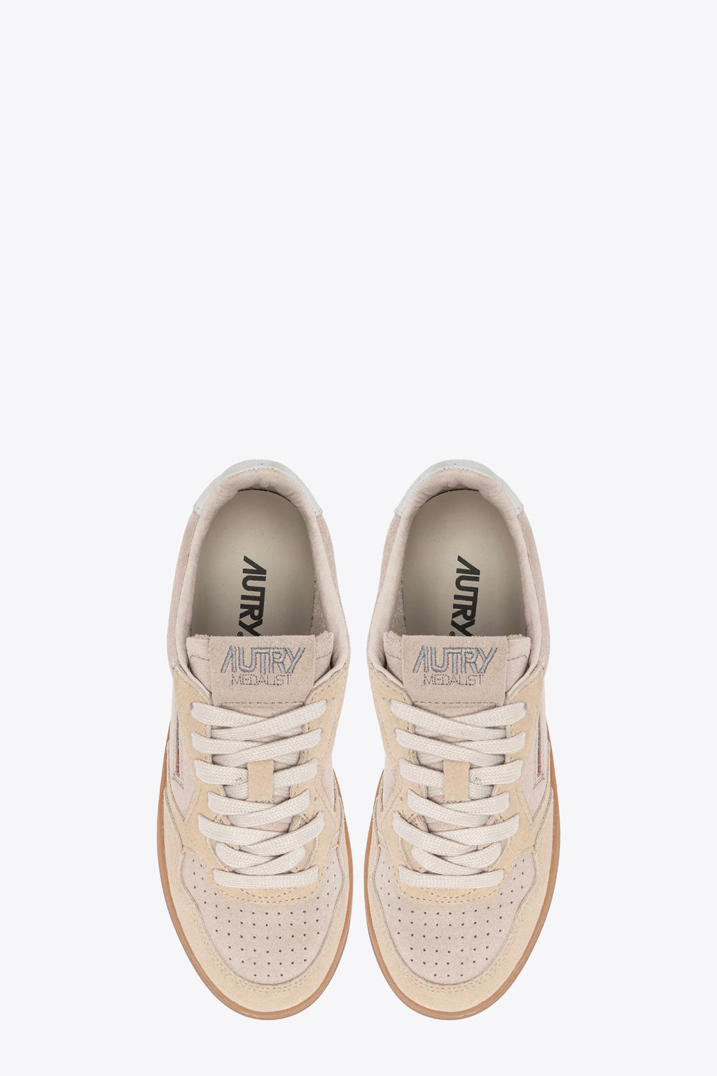 alt-image__Ecru-and-sand-coloured-suede-lace-up-low-sneaker---Medalist-Low