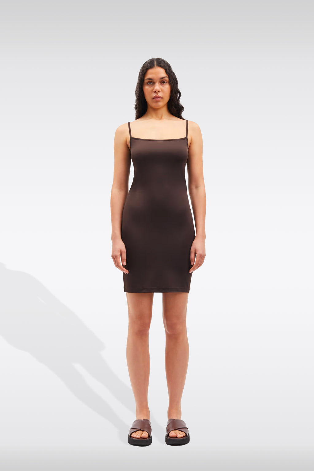 alt-image__Abito-corto-in-jersey-stretch-marrone-scuro-con-bretelle-sottili---Safaye-Slip-Dress