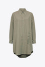 Abito a camicia in cotone verde militare con stampa 