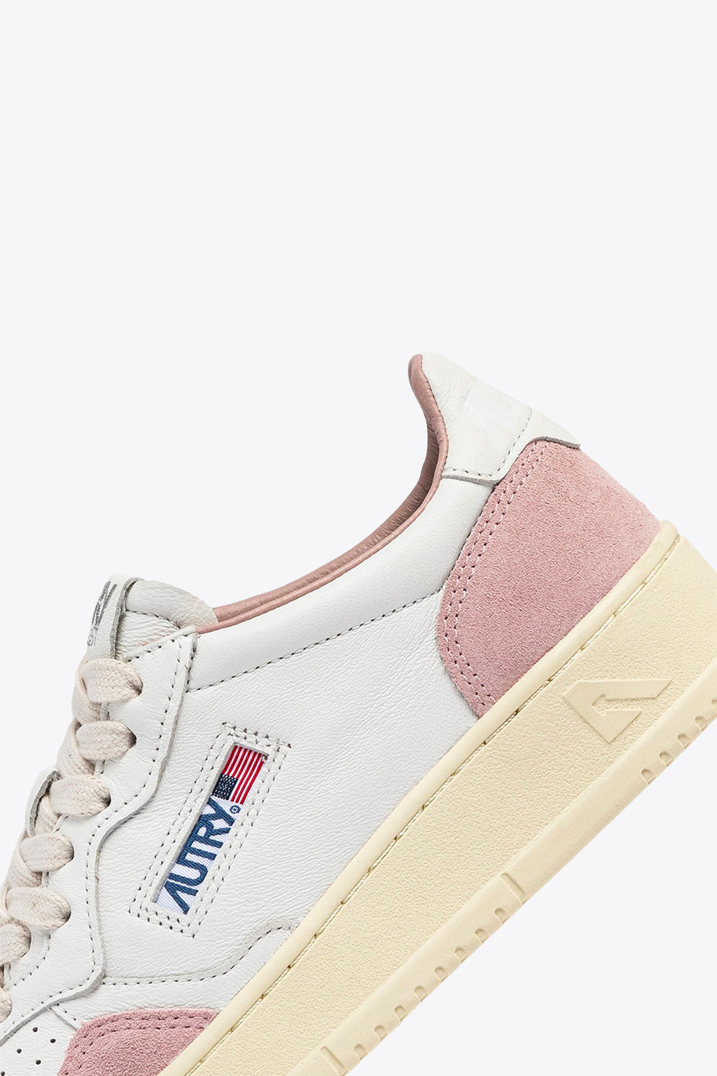 alt-image__White-leather-and-pink-suede-low-sneaker---Medalist-Low-