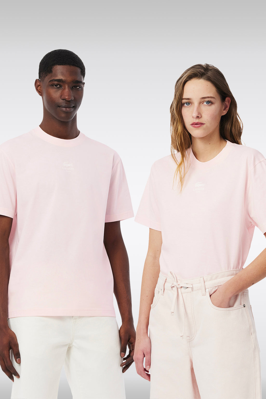 alt-image__T-shirt-in-cotone-rosa-con-logo-al-petto