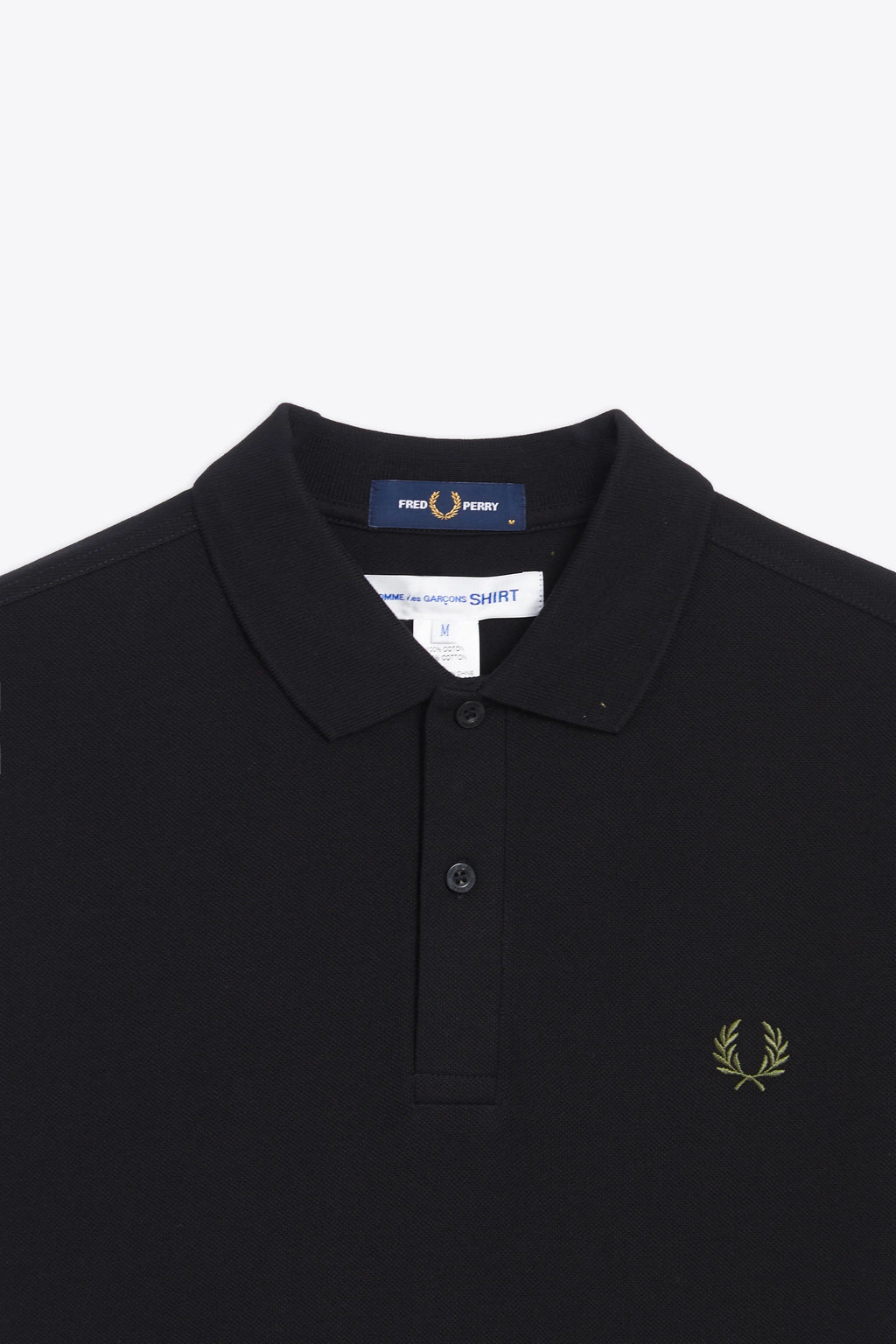 alt-image__Polo-nera-Fred-Perry-in-cotone-con-slogan-sul-retro