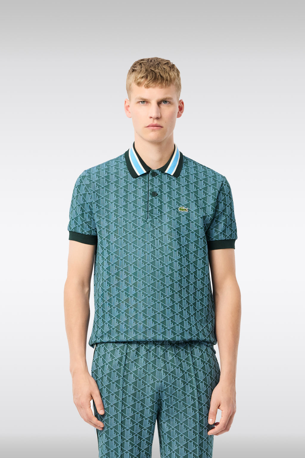 alt-image__Polo-con-motivo-jacquard-verde-e-celeste-e-maniche-corte