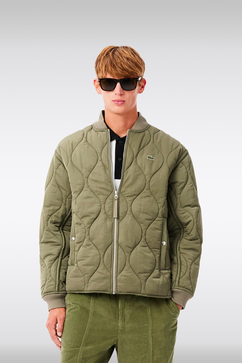 alt-image__Giubbotto-trapuntato-in-nylon-verde-militare-con-imbottitura-leggera.