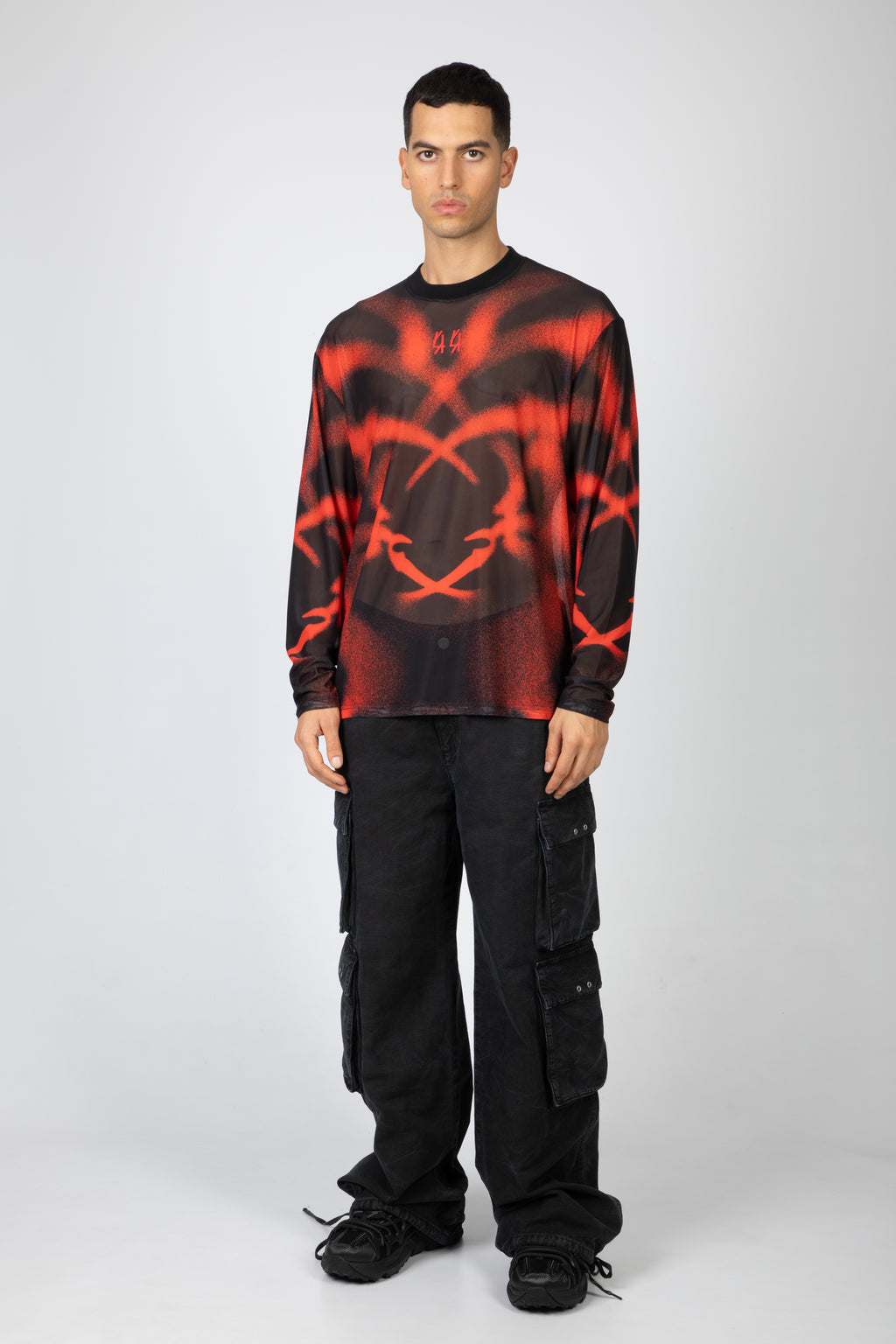 alt-image__T-shirt-in-mesh-nero-e-rosso-con-stampa-tribal---Rotten-Longsleeve