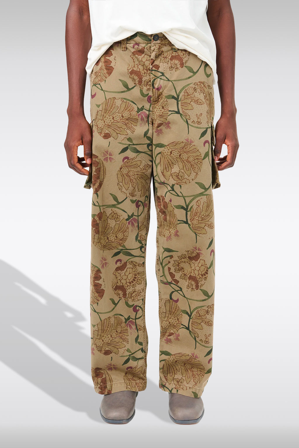 alt-image__Khaki-green-cotton-cargo-pant-with-floral-print---Mount-Cargo