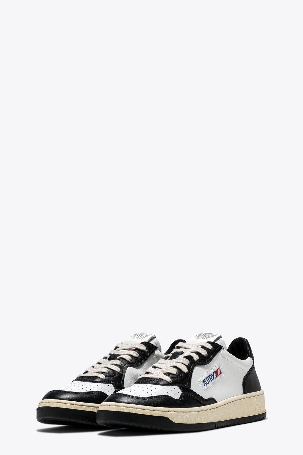 alt-image__Sneaker-bassa-in-pelle-bianca-e-nera---Medalist-Low