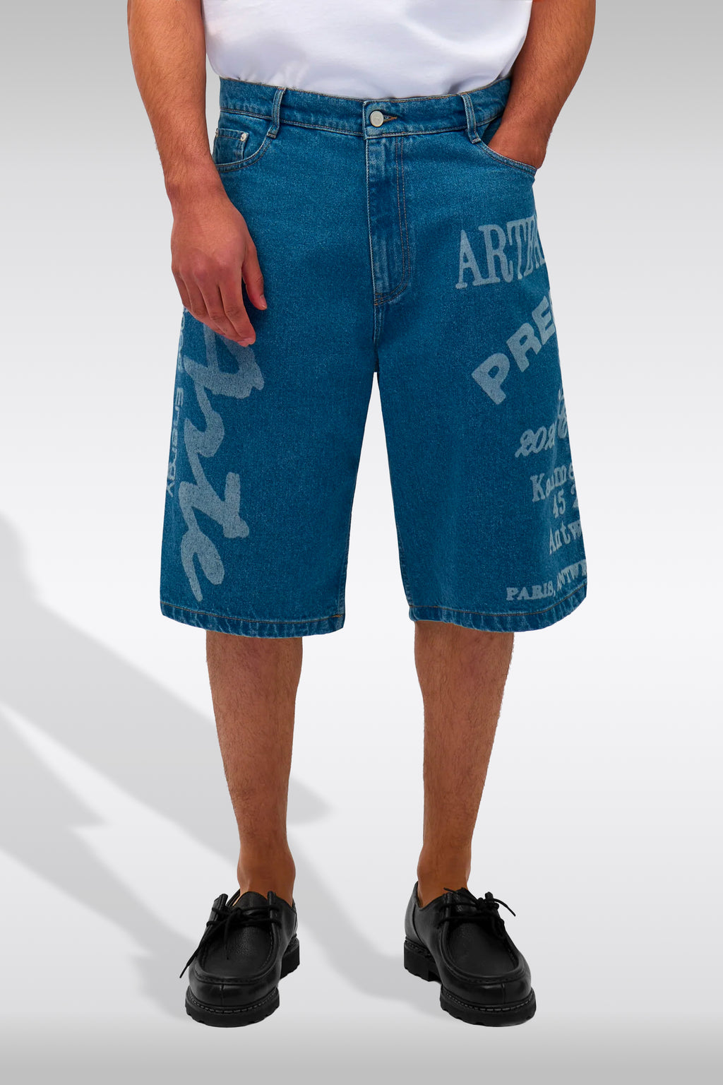 alt-image__Bermuda-in-denim-blu-medio-con-stampa---Arte-Print-Shorts