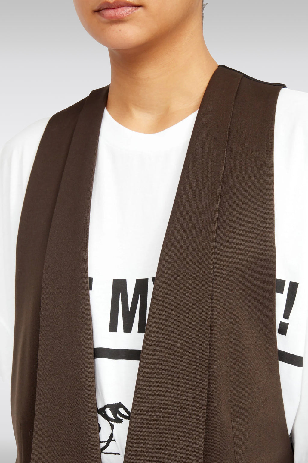 alt-image__Brown-oversized-waistcoat-with-squared-shawl-collar