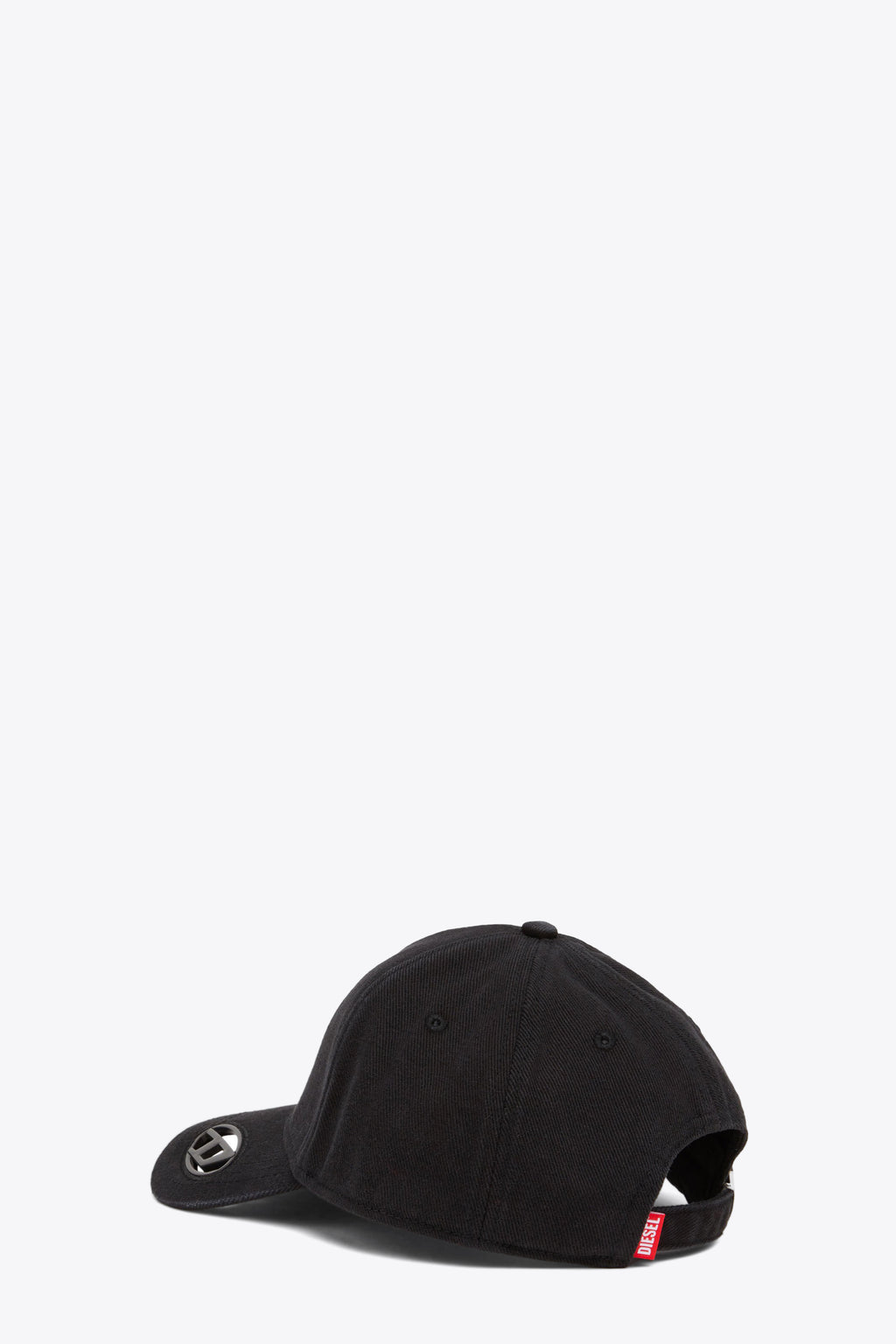 alt-image__Cappello-in-twill-nero-con-visiera-e-logo-Oval-D-in-metallo---C-Plak