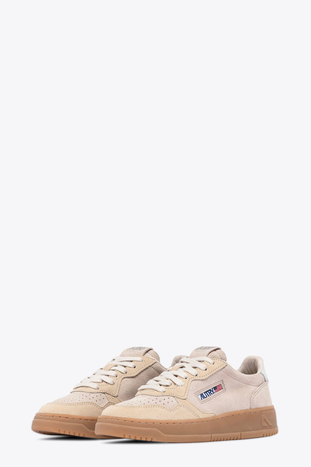 alt-image__Ecru-and-sand-coloured-suede-lace-up-low-sneaker---Medalist-Low