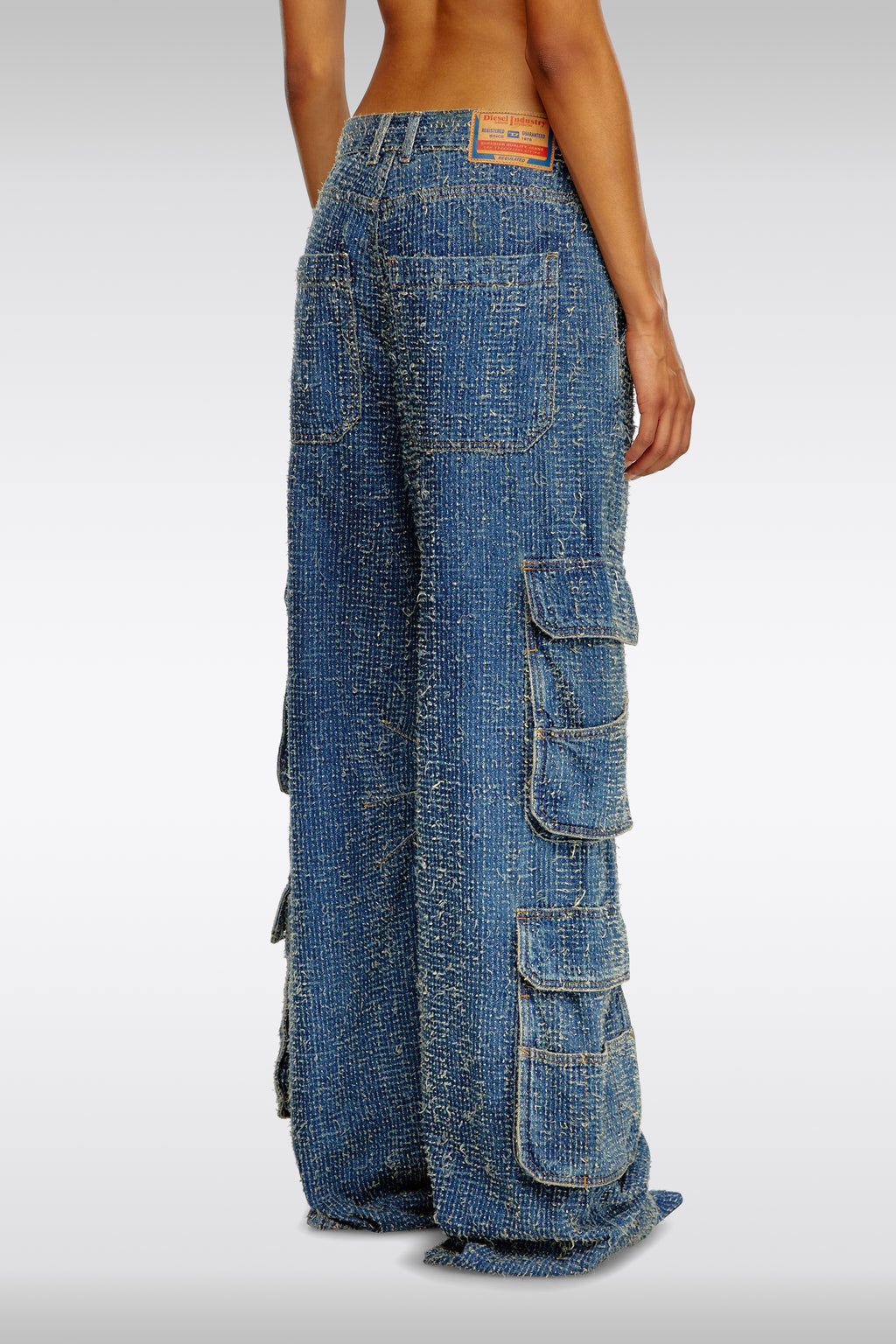 alt-image__Pantalone-cargo-in-denim-blu-con-effetto-bouclè---D-Sire-Cargo-S2