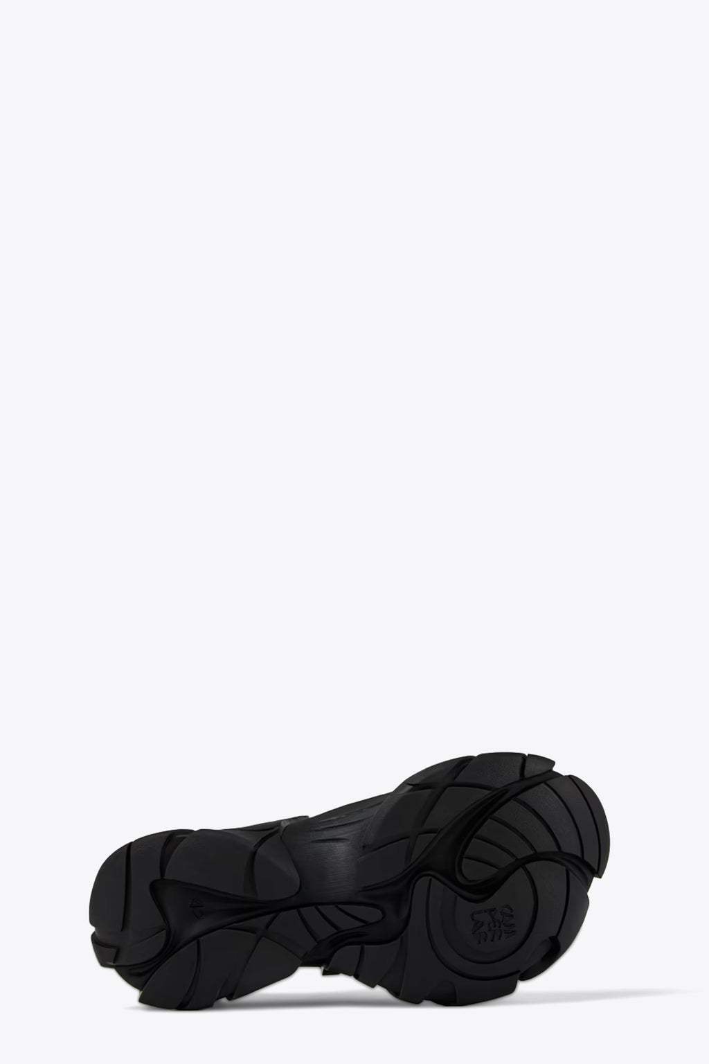 alt-image__Black-mesh-and-rubber-low-sneaker-with-velcro-straps-closure---Tormenta