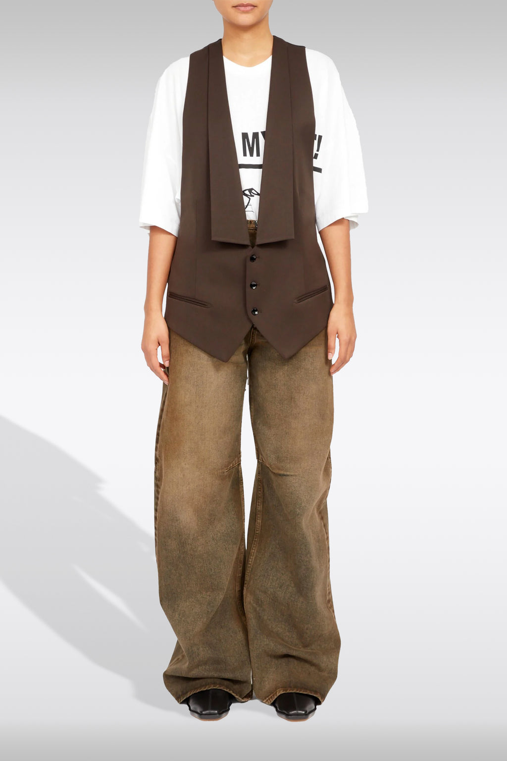 alt-image__Brown-oversized-waistcoat-with-squared-shawl-collar