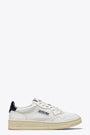 White leather low sneaker with dark blue tab - Medalist 